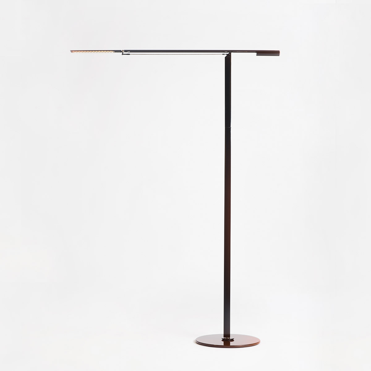 koncept Equo Floor LED Stehleuchte, schwarz metallic