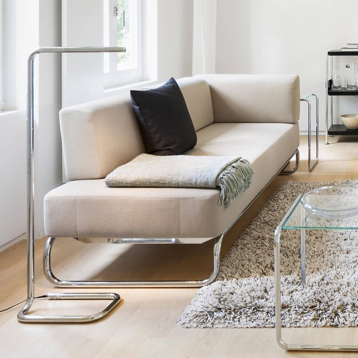 Tecnolumen Lum 125 LED Stehleuchte, Chrom