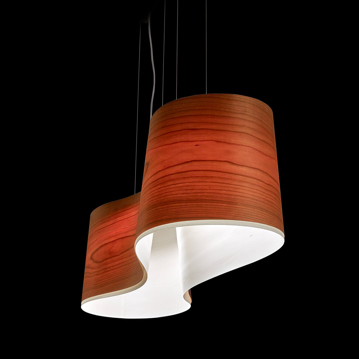 LZF Lamps New Wave LED Pendelleuchte, Kirsche, innen: elfenbeinweiß
