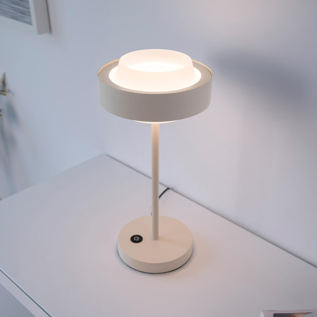 Elmo LED Tischleuchte