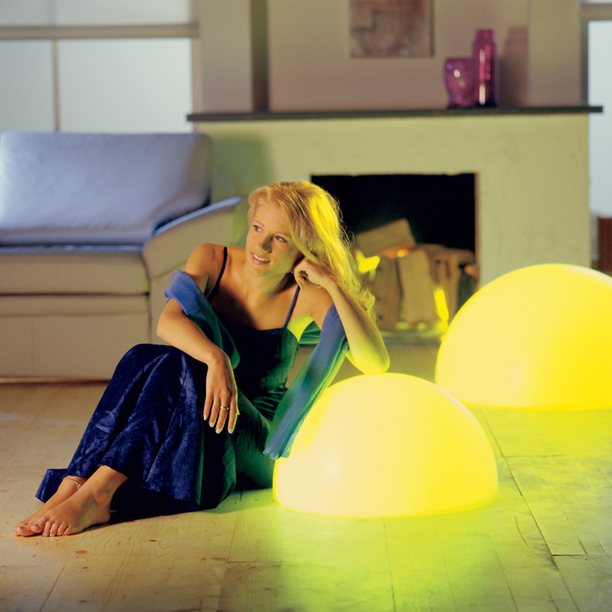 Moonlight Halbkugel HMFL Flexible Version mit Kabel, Ø: 55 cm und Ø: 75 cm, weiß, mit Farbfilter gelb (als Zubehör erhältlich)