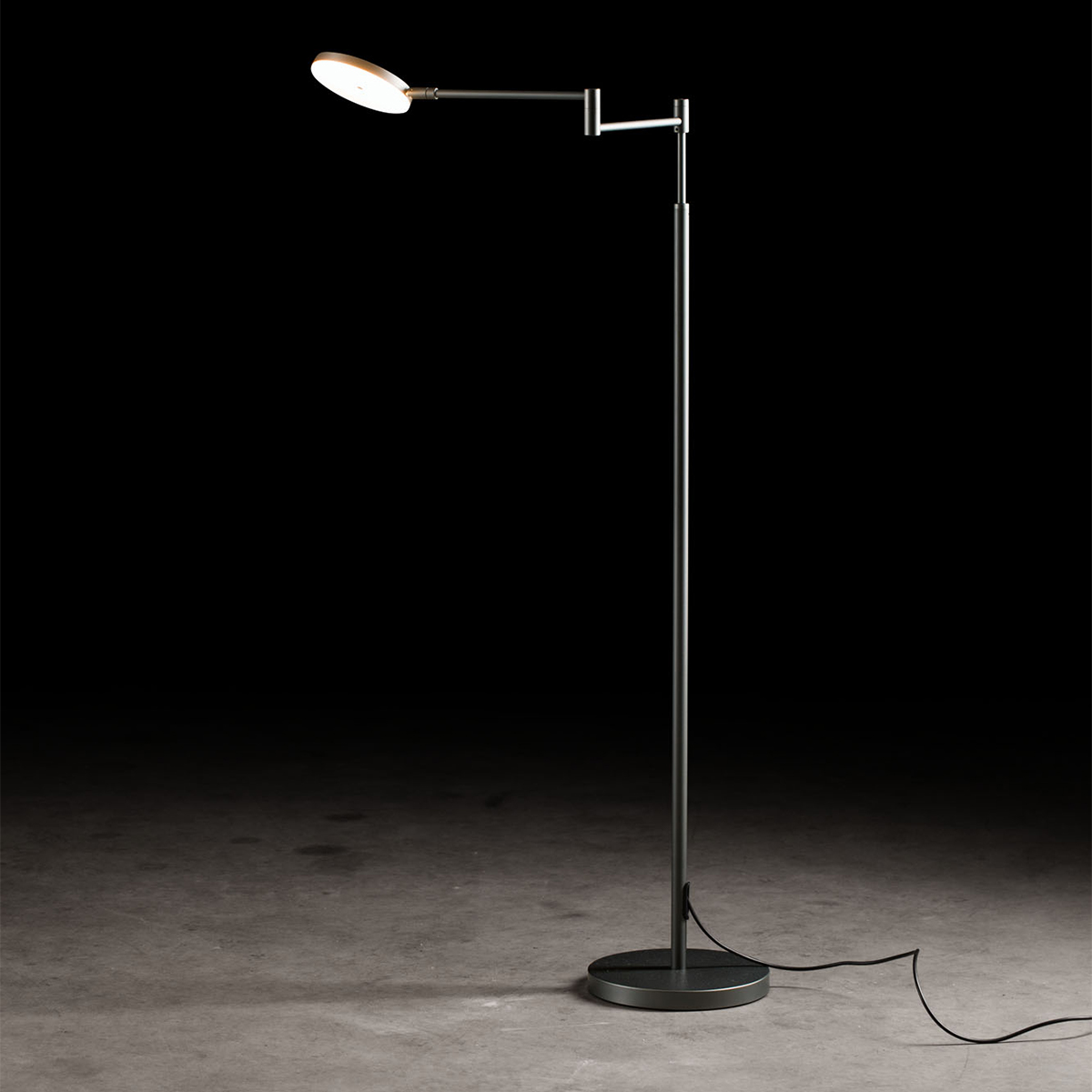 Plano B LED Stehleuchte
