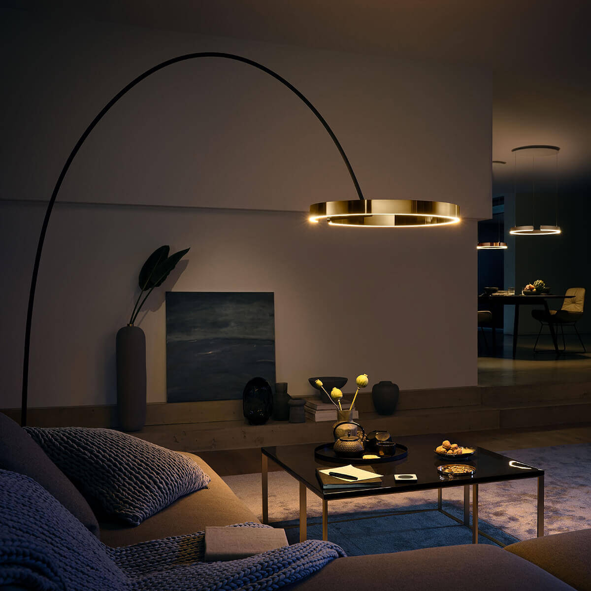 Mito largo LED Bogenleuchte