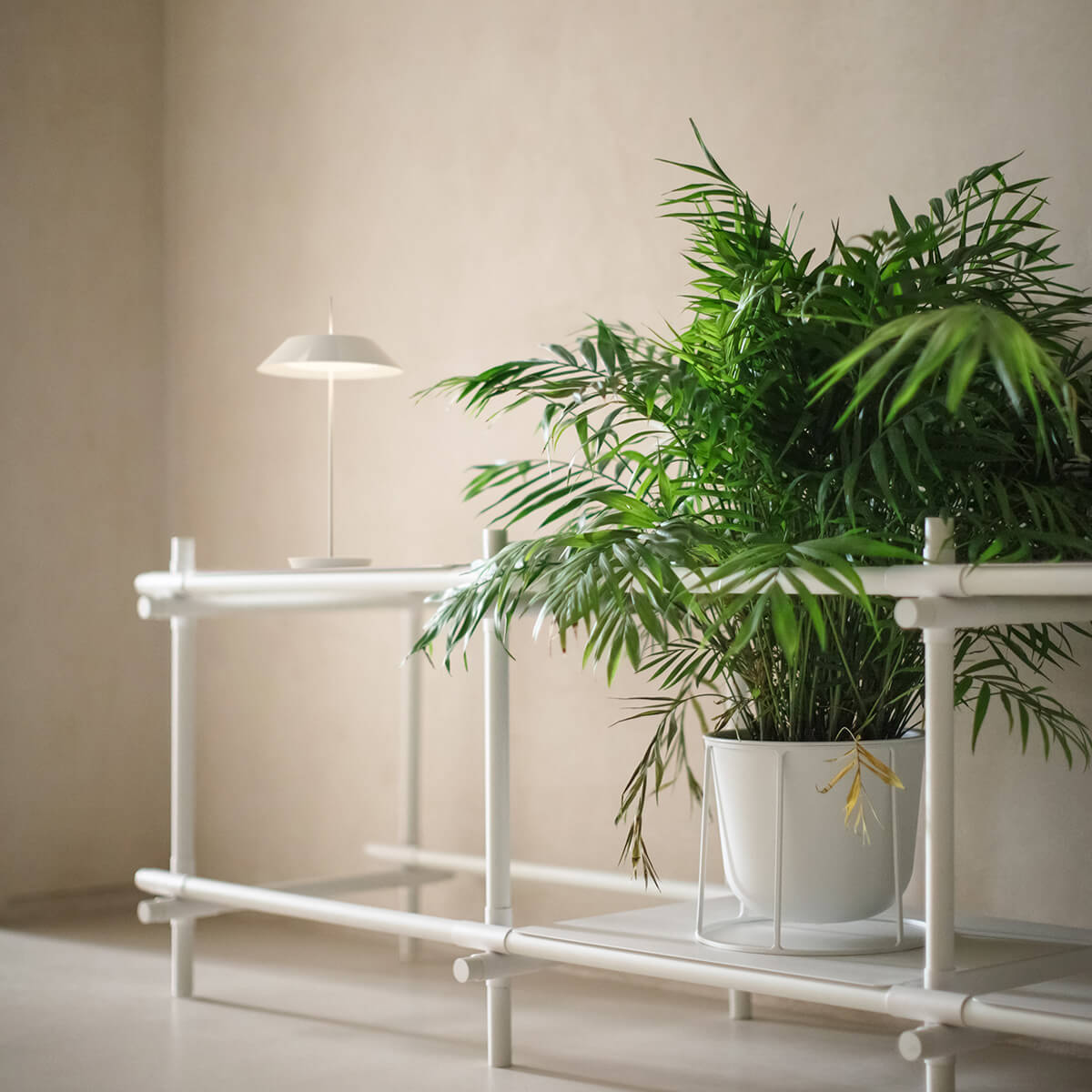 Vibia Mayfair Mini 5495 LED Akkuleuchte, warmweiß