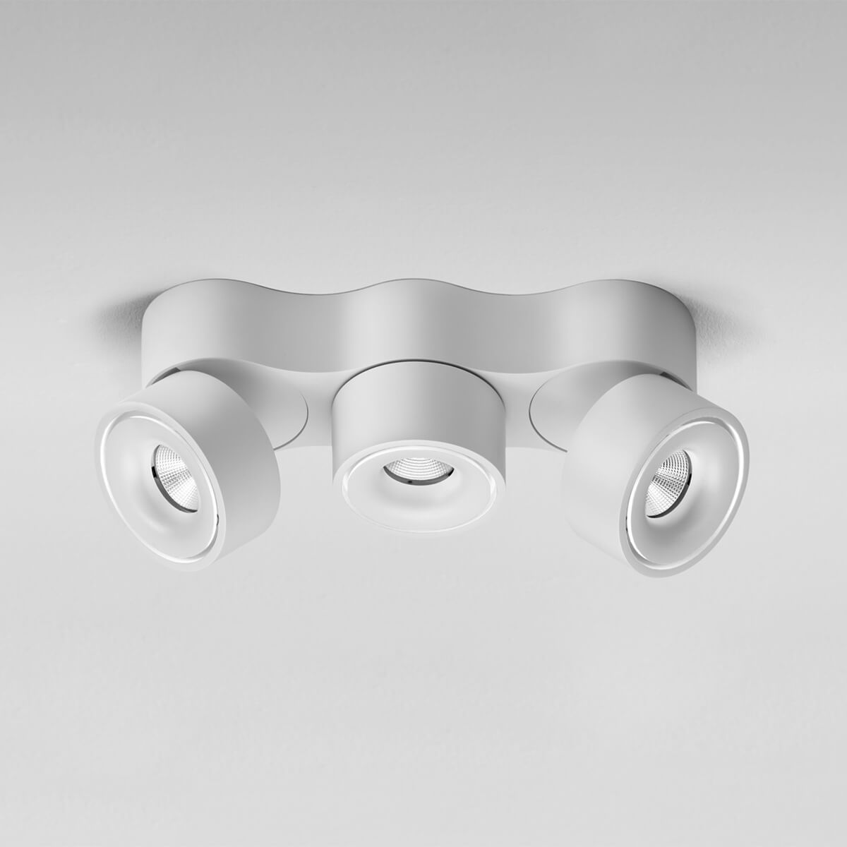 Egger Licht DLS Lighting Clippo Trio LED Wand- / Deckenstrahler, weiß / weiß