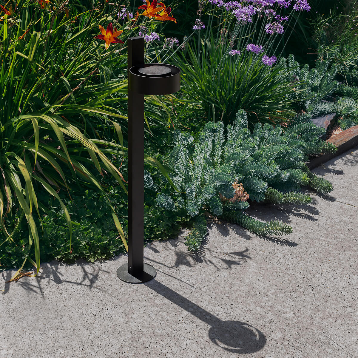 Marset Plaff-on! B IP65 LED Wegeleuchte, schwarz