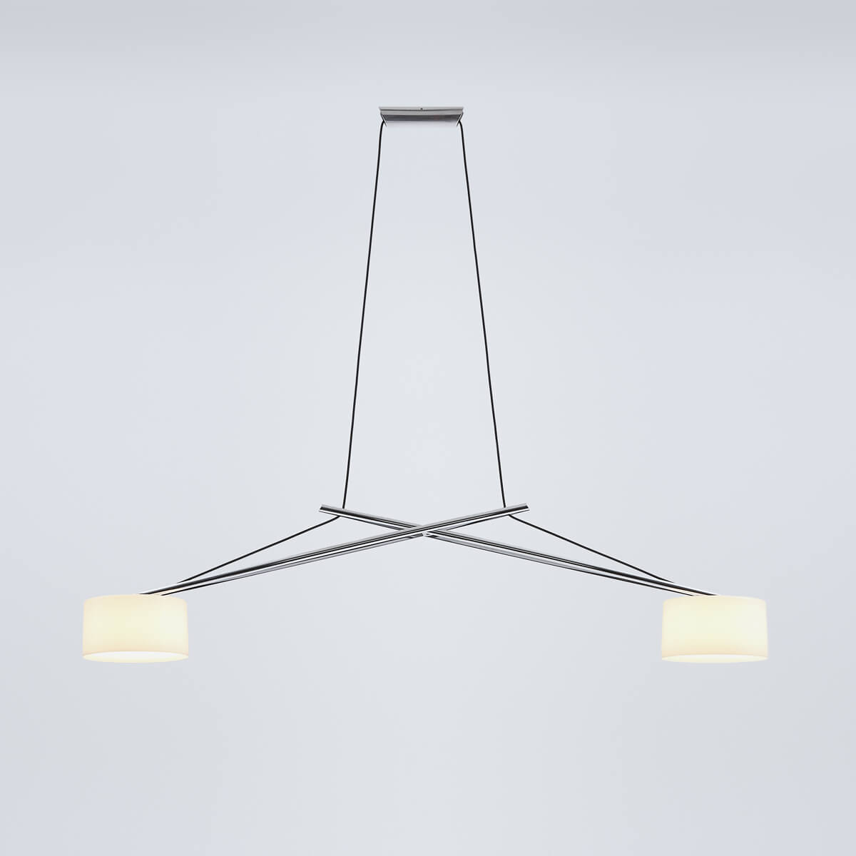 Serien.lighting Twin LED Suspension, Chrom, Schirme: Acrylglas (©Christoph Lison)