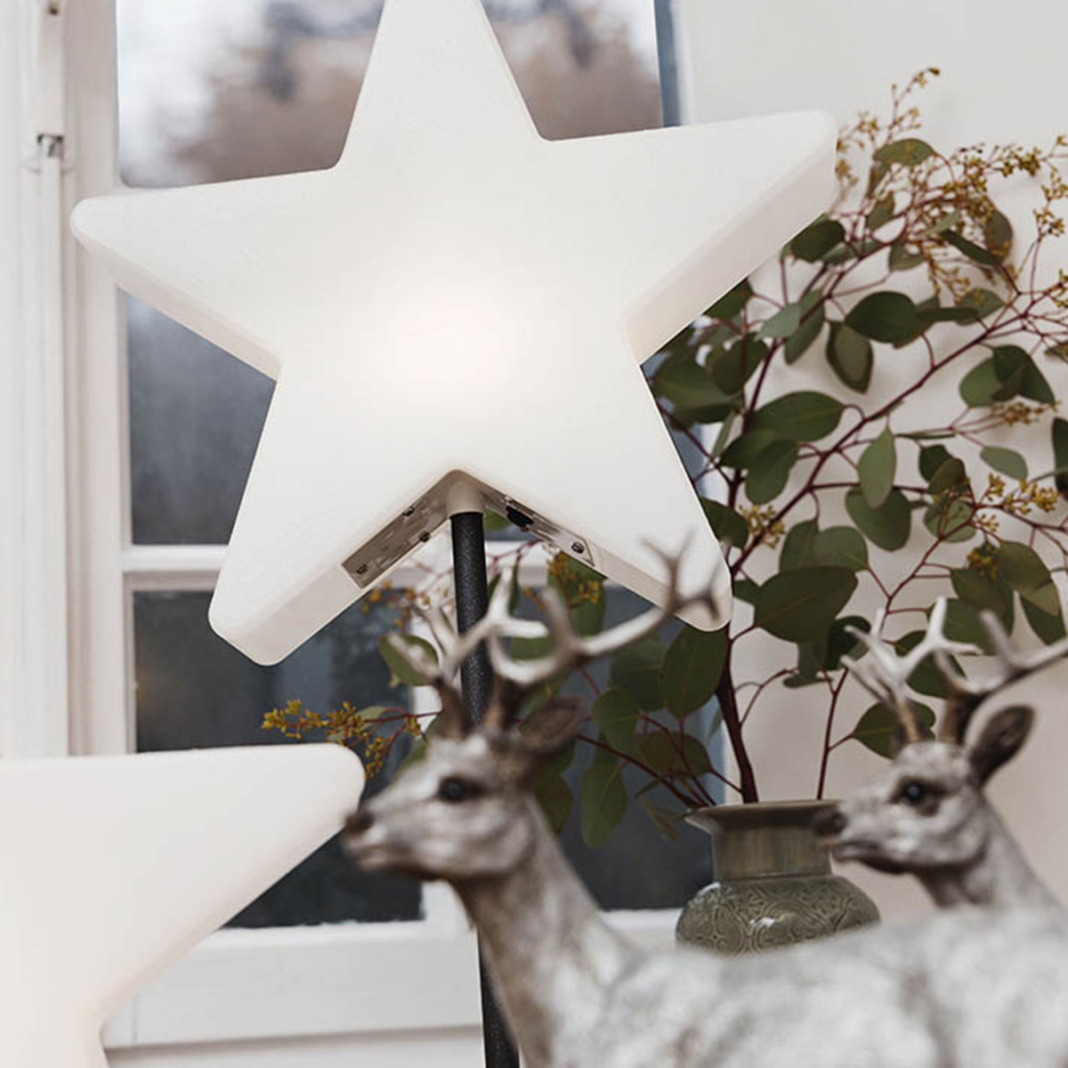 8 seasons design Shining Window Star LED Akkuleuchte, weiß / schwarz