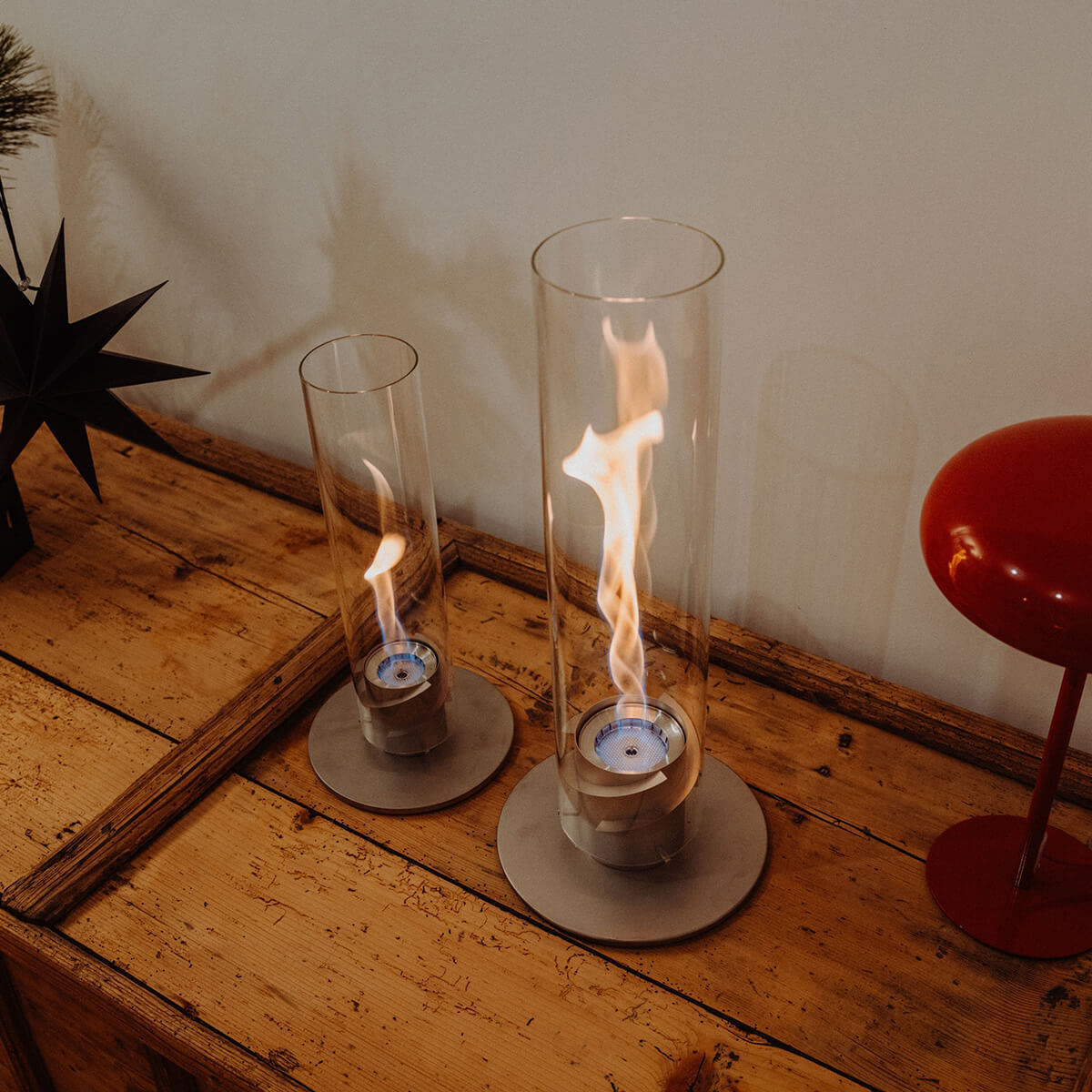 Höfats Spin 900 und 1200 Tischfeuer & Windlicht, grau