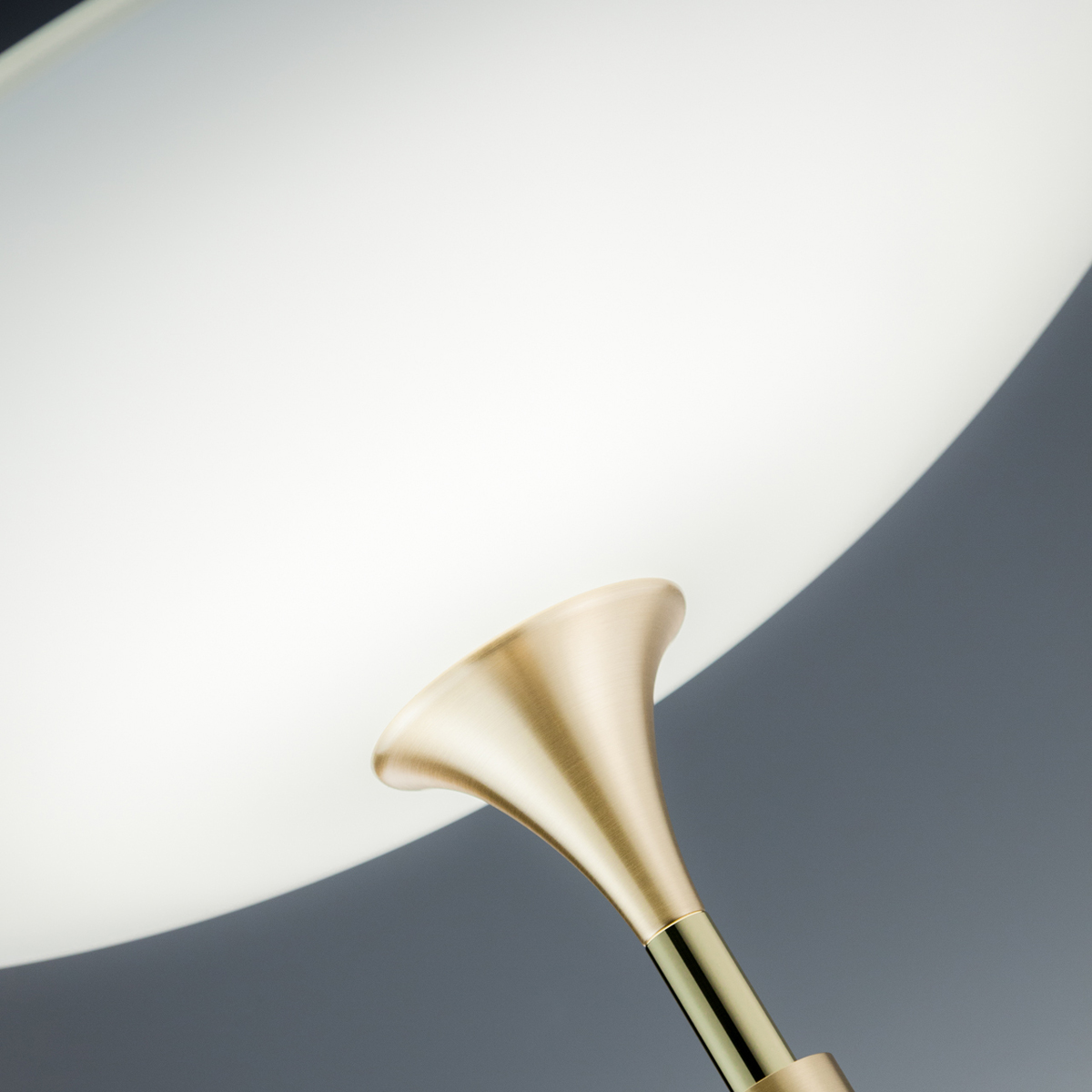 Istar LED Deckenfluter