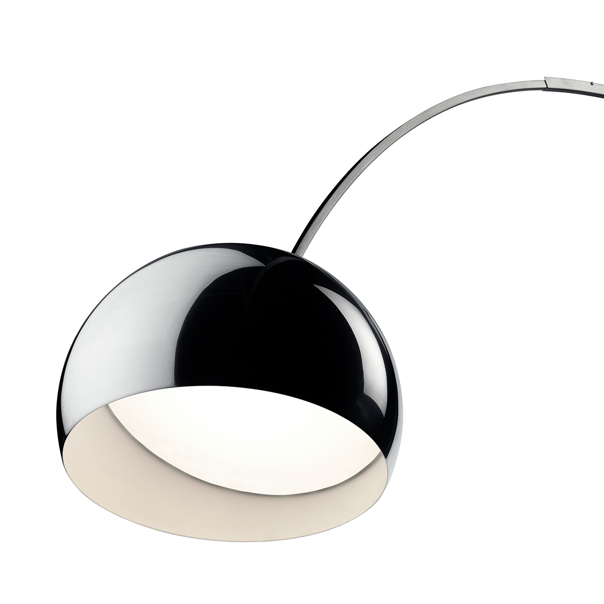 Flos Arco LED Bogenleuchte, Edelstahl, Sockel: Marmor, Leuchtenkopf aus poliertem Aluminium (©Piero Fasanotto)