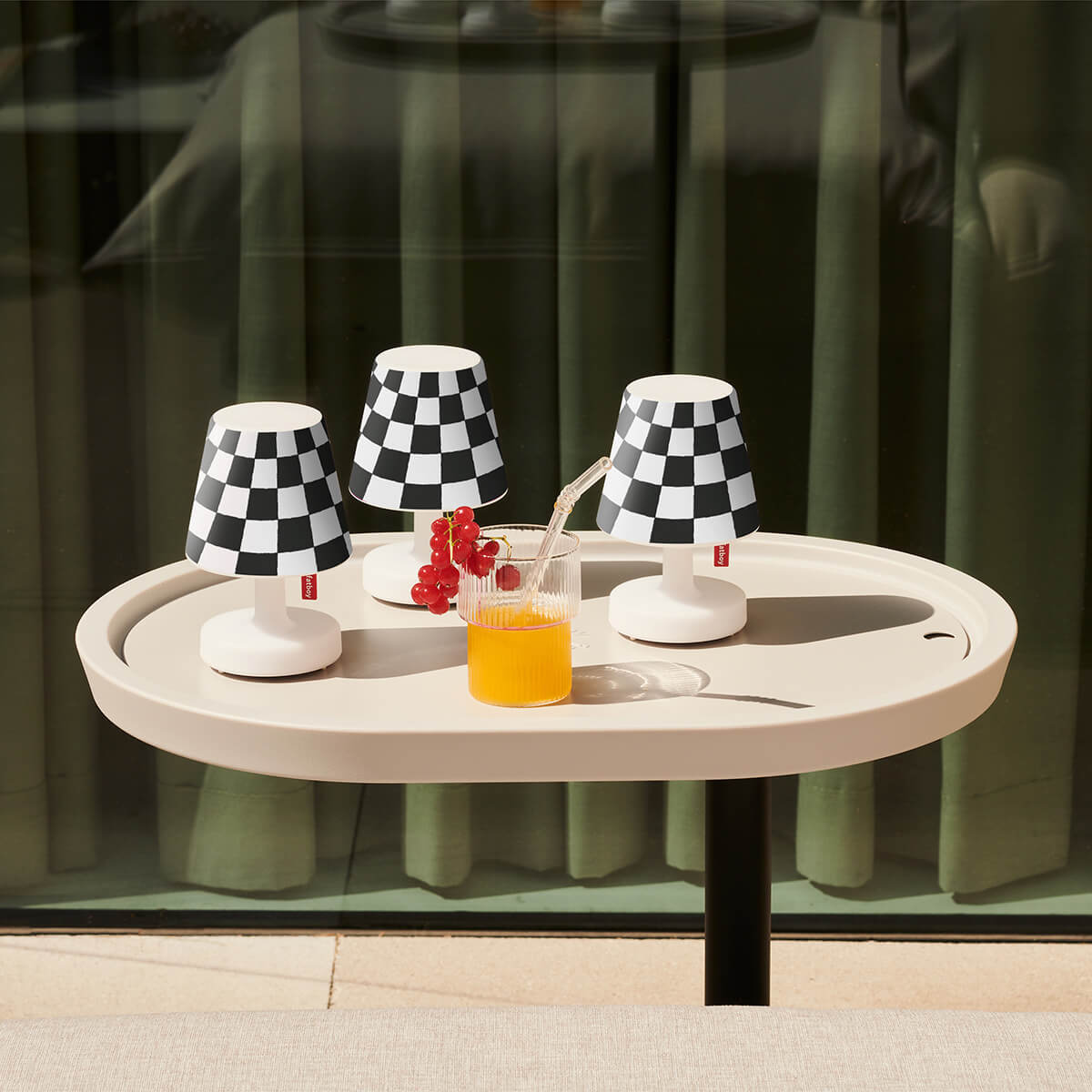 Fatboy Edison the Mini LED Akkuleuchte, 3er-Set, mit Mini Cappie Set Playground, schwarz-weiß