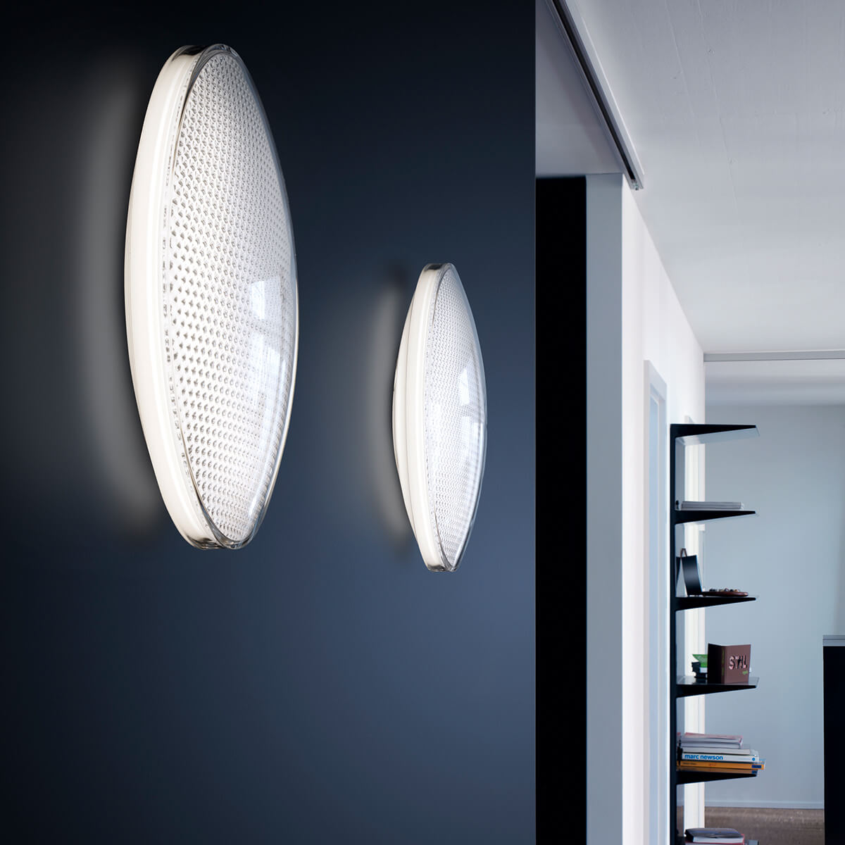 Belux O-Lite LED Wand- / Deckenleuchte, Acrylglas