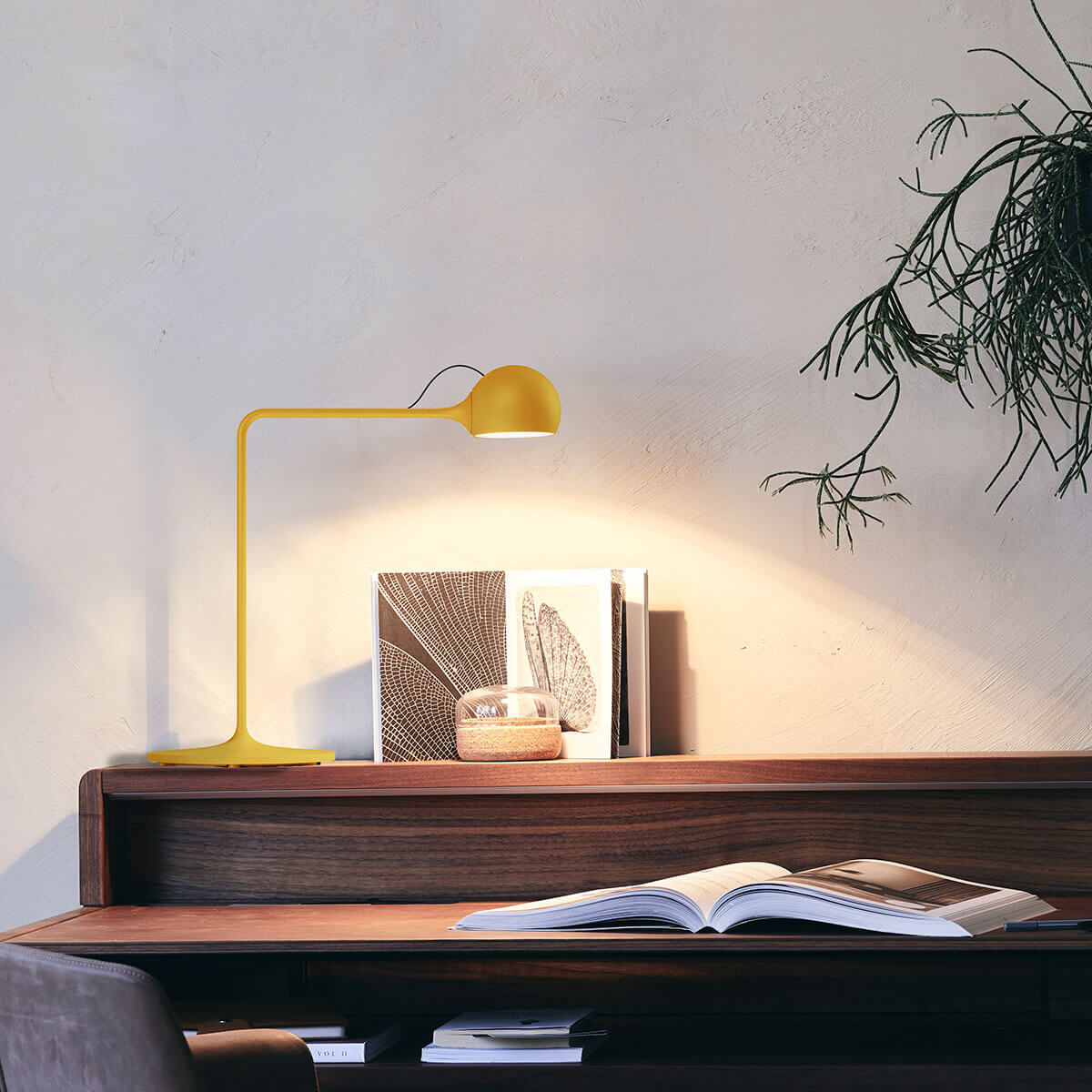 Artemide Ixa LED Tavolo, gelb
