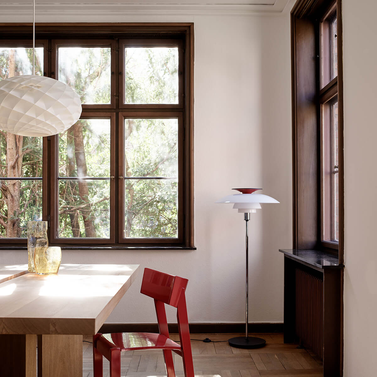 Louis Poulsen Patera Oval LED Pendelleuchte, weiß matt (ausgeschaltet)