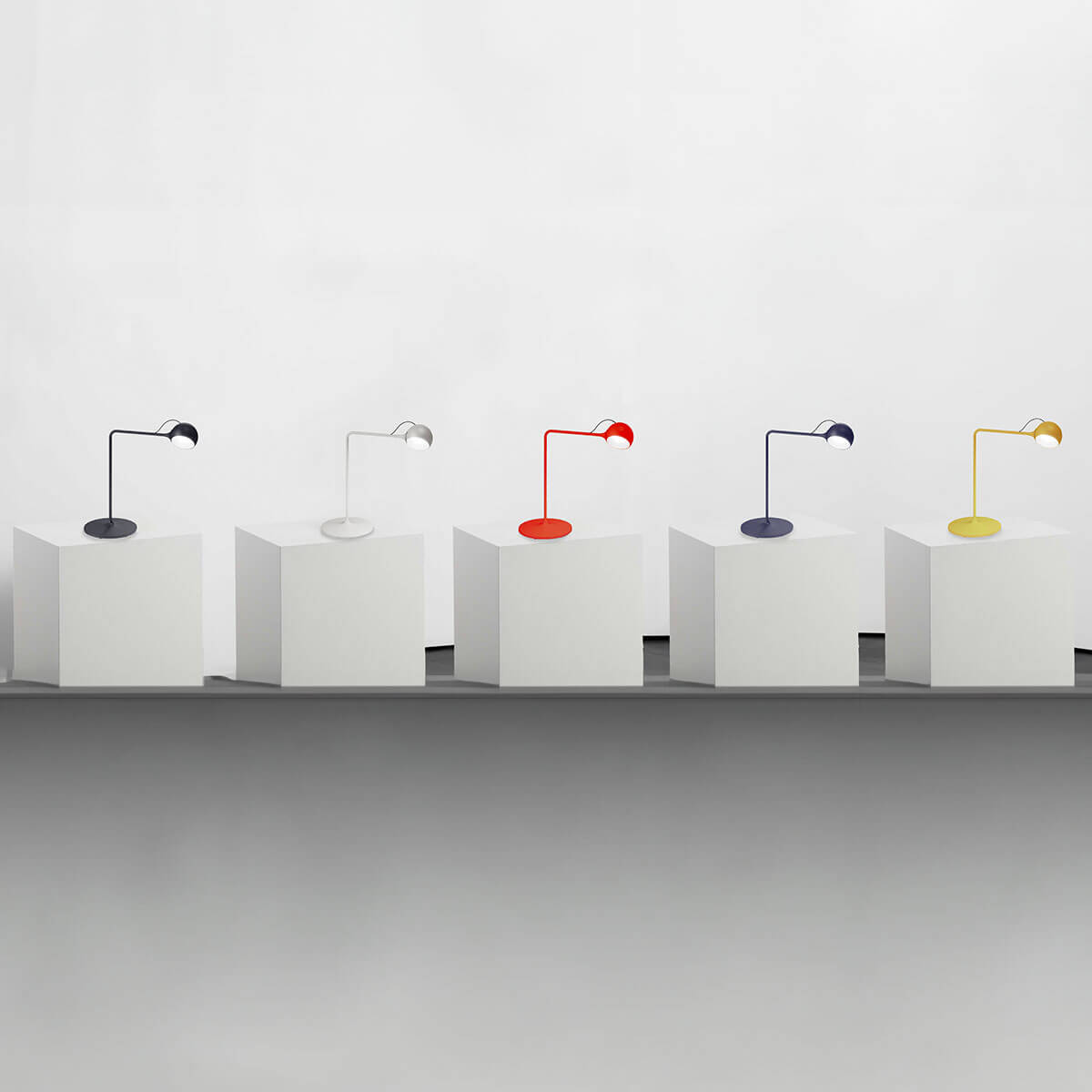Artemide Ixa LED Tavolo, alle Farben
