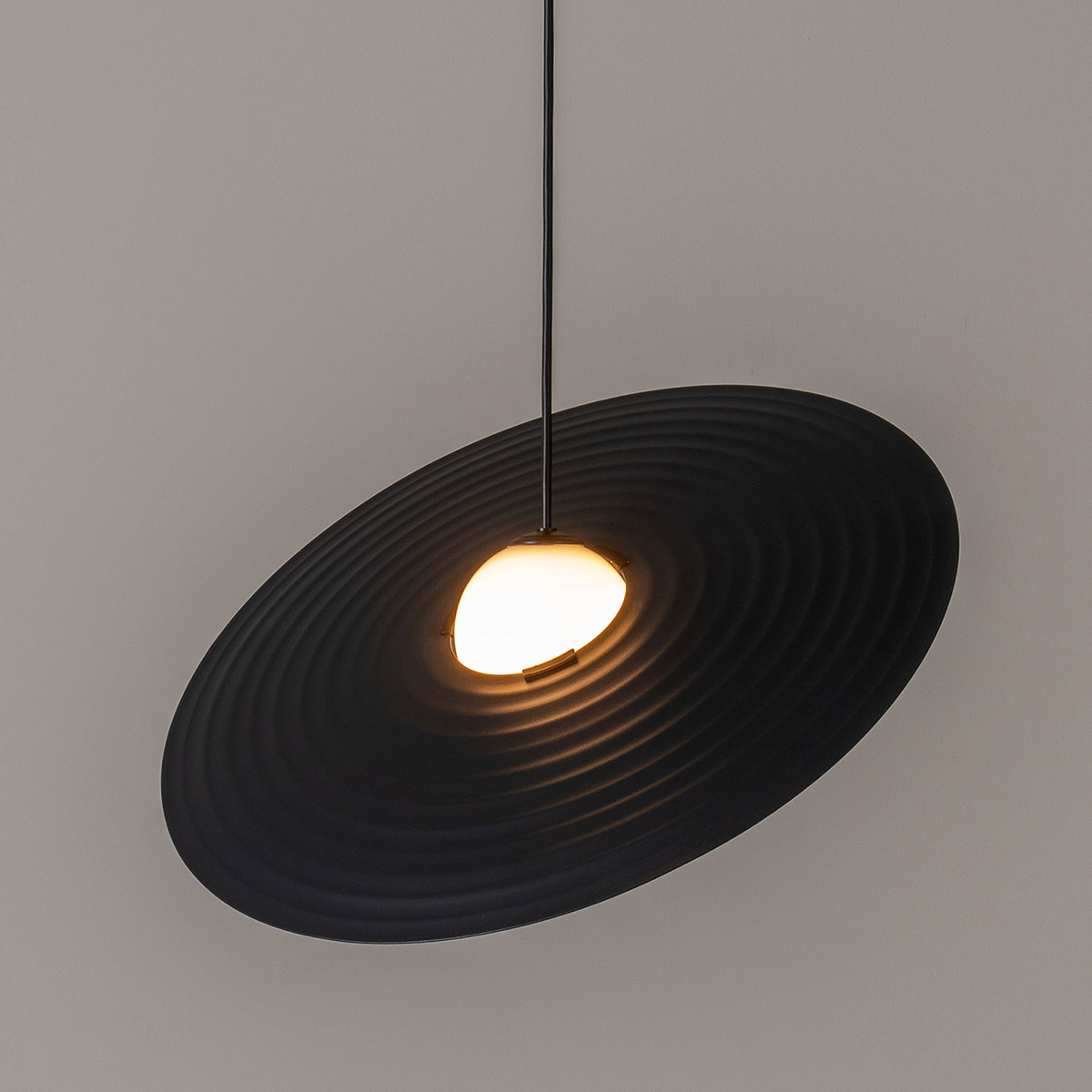 Milan Symphony Pendelleuchte, Ø: 45 cm, anthrazit