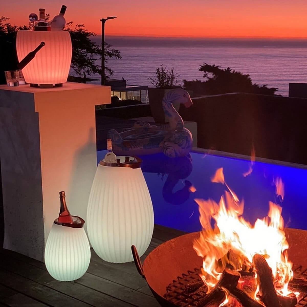 Joouls The Joouly LED Akkuleuchte, Bluetooth Lautsprecher & Weinkühler