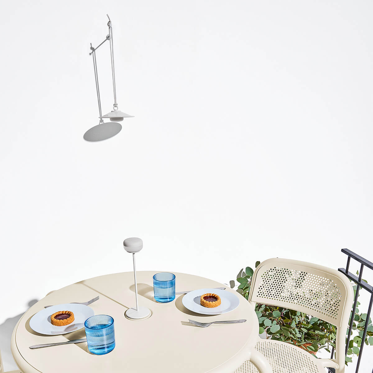 Fatboy Chap-O LED Akku-Pendelleuchte, Desert glänzend (sandfarben)