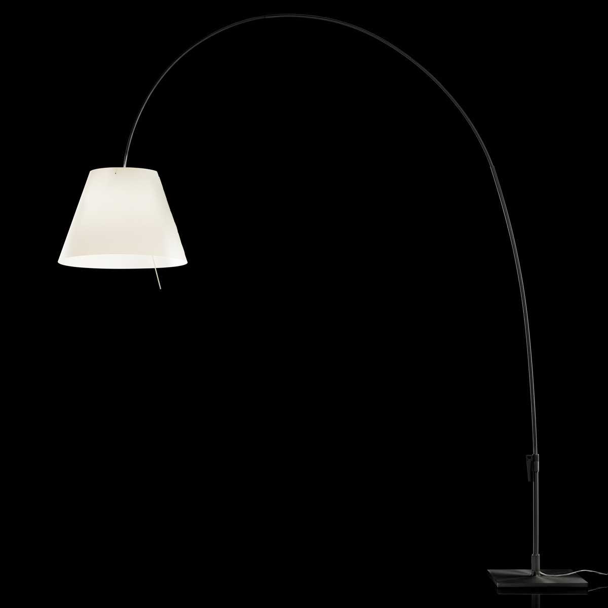 Luceplan Lady Costanza Terra mit Dimmer, schwarz, Schirm: weiß