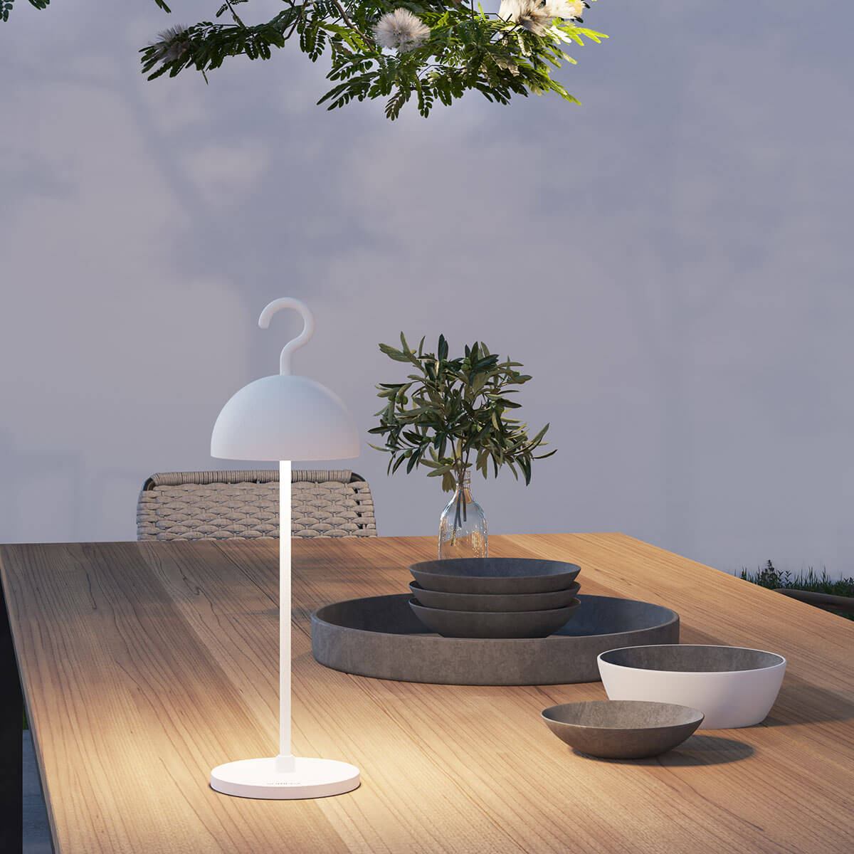 Sompex Hook LED Akkutisch- / Pendelleuchte, weiß