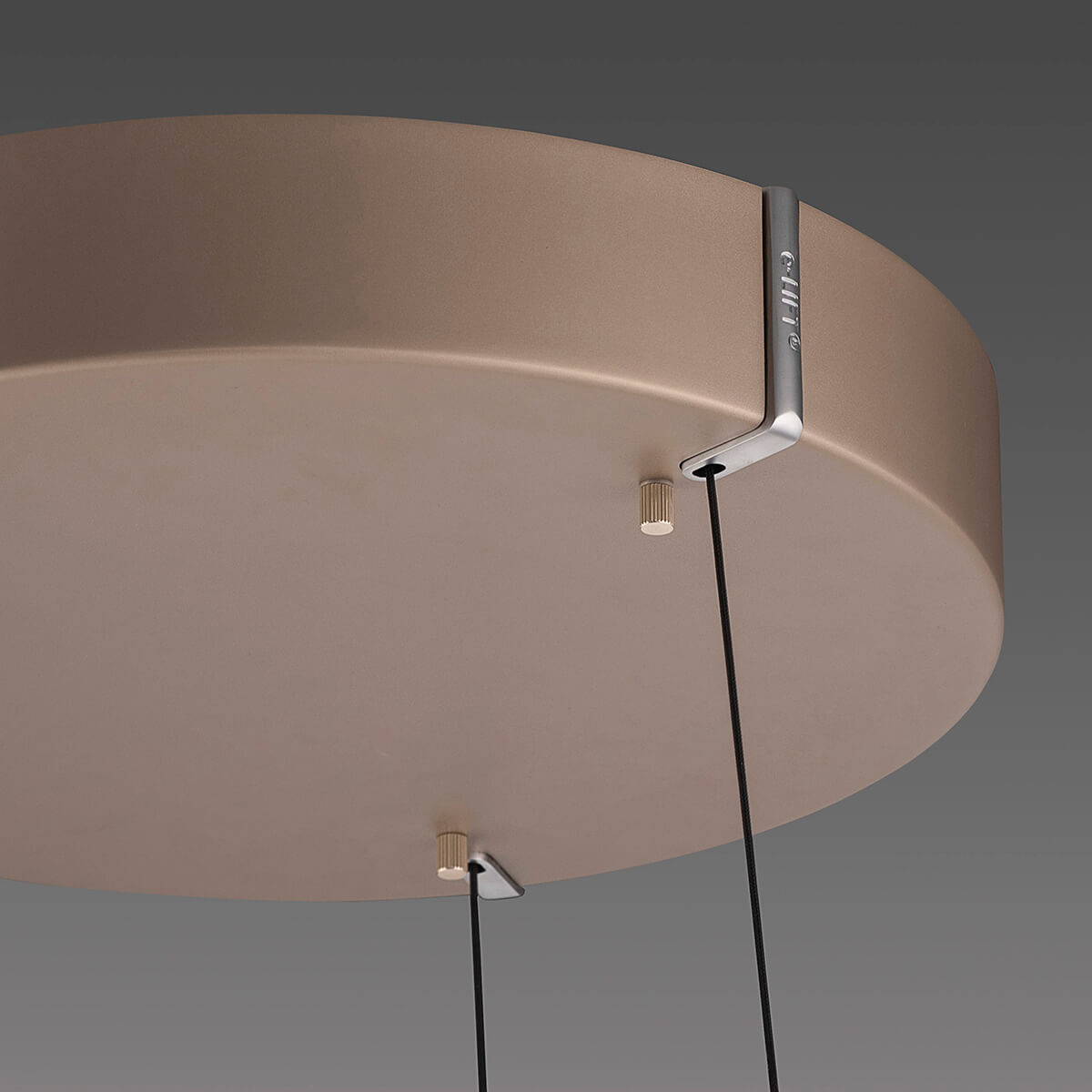 PURE E-Clipse LED Pendelleuchte mit e-LIFT und CCT