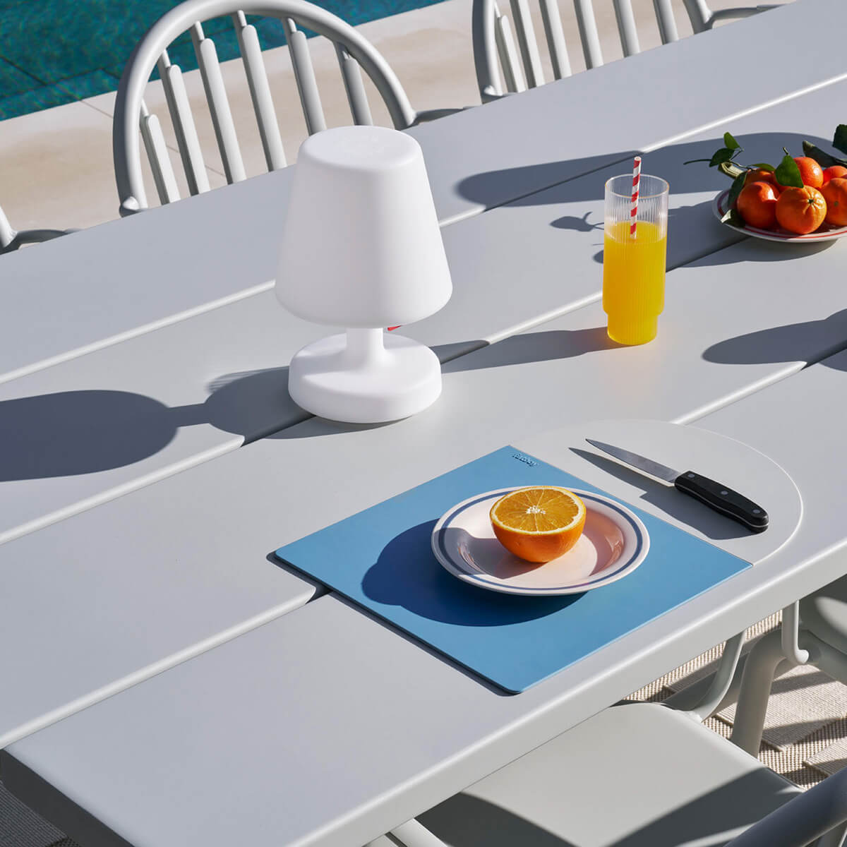 Fred's Table Tisch