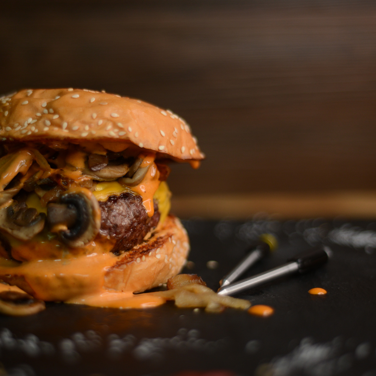 The MeatStick Mini by TMS Zusatzstick, schwarz und gelb