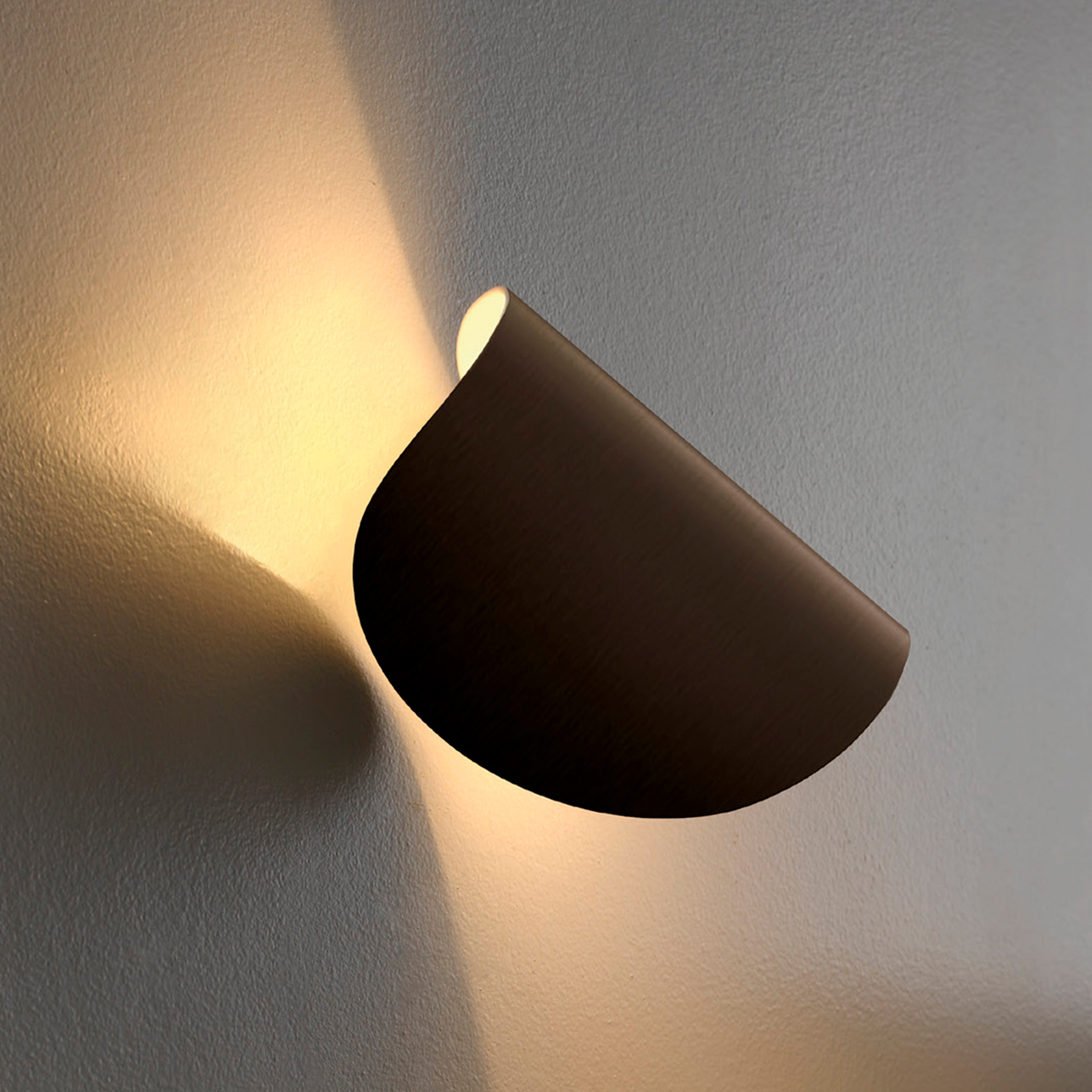 Fontana Arte Io LED Wandleuchte, Bronze