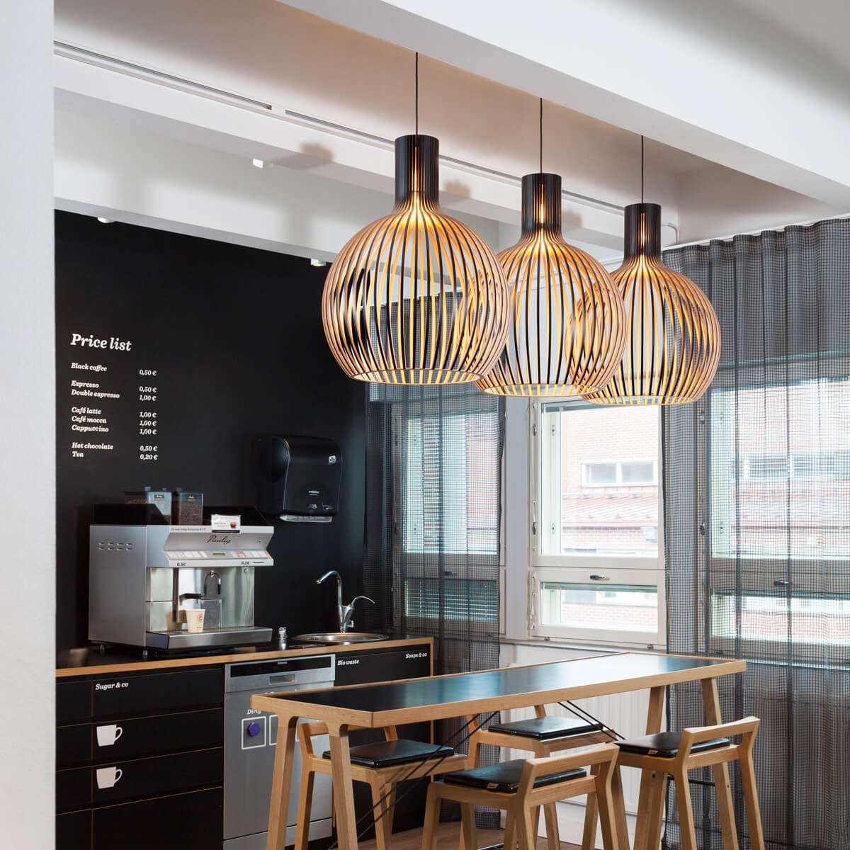 Secto Design Octo 4240 Pendelleuchte, schwarz laminiert, Kabel: schwarz