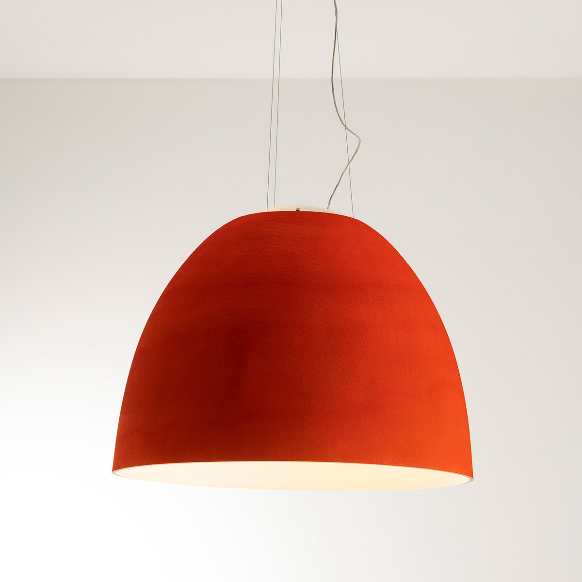 Artemide Nur Acoustic Sospensione, außen: rot / innen: weiß