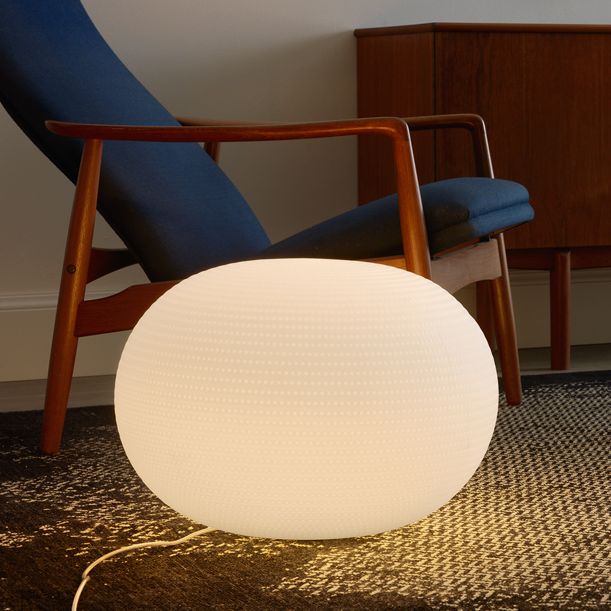 Fontana Arte Bianca Tischleuchte, Ø: 50 cm, weiß satiniert