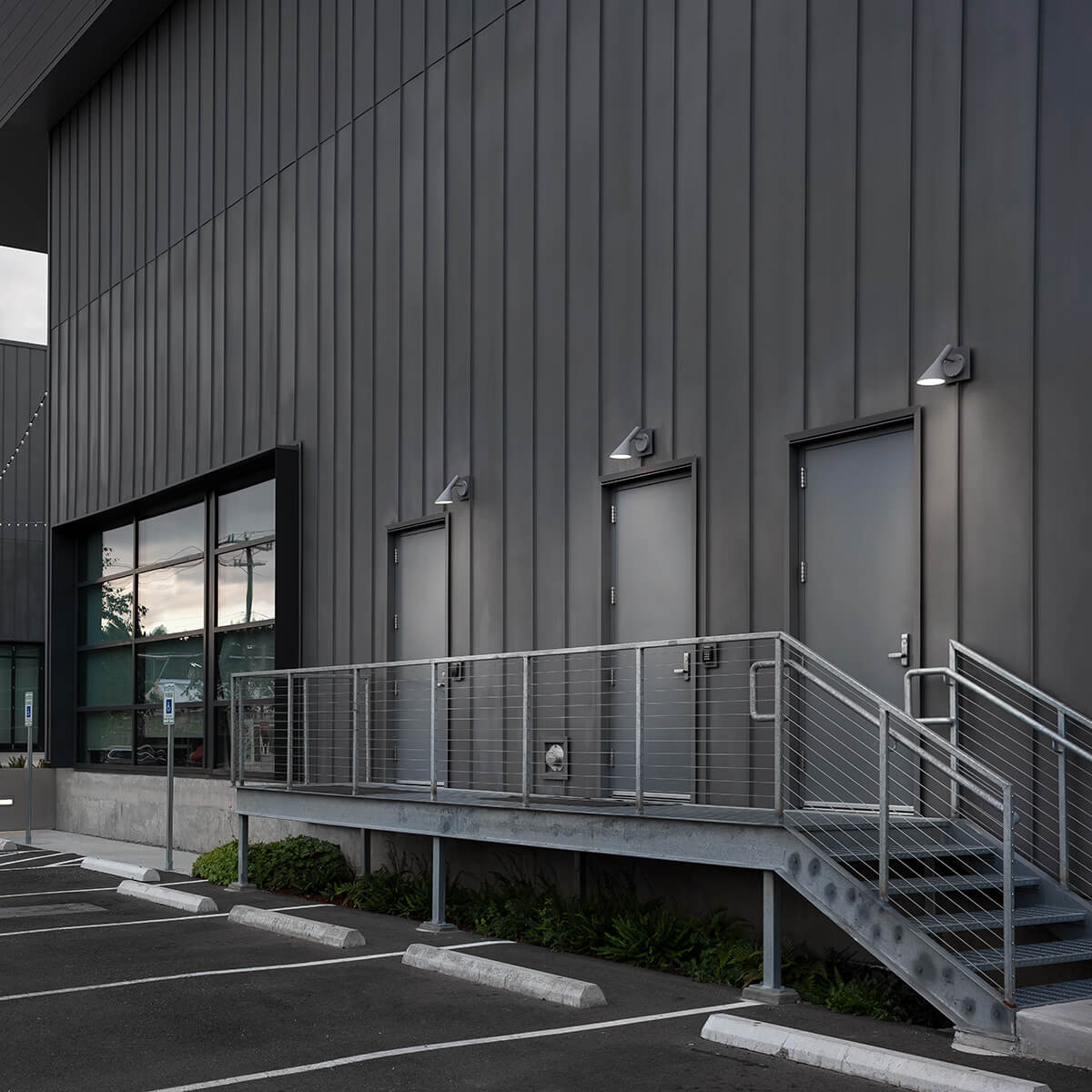 Louis Poulsen AJ 50 LED Wandleuchte, aluminiumgrau strukturiert