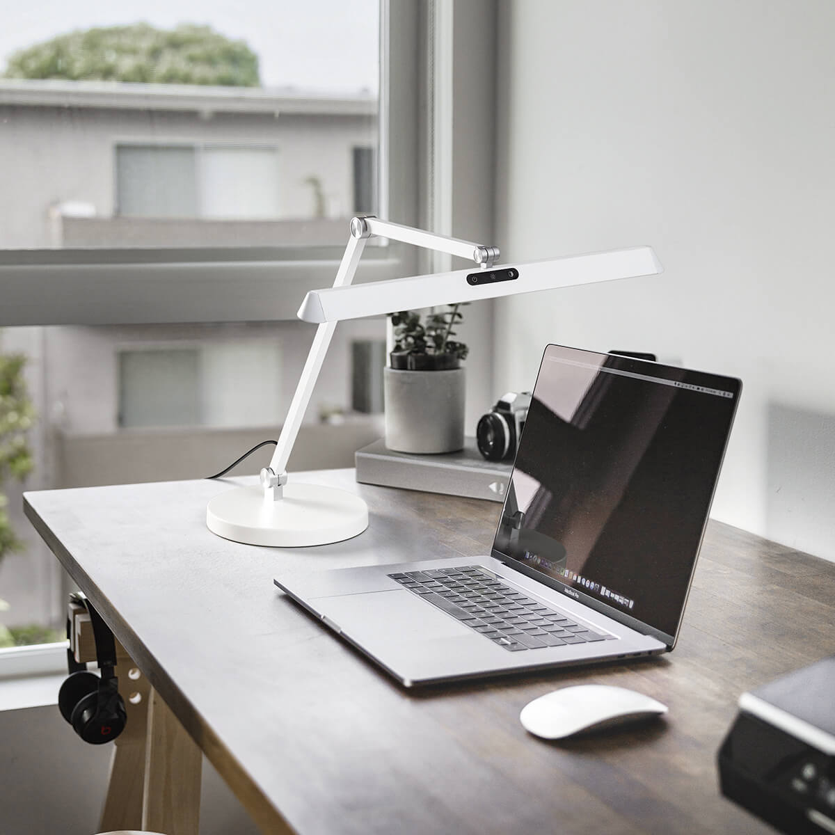 Fabas Luce Beba LED Tischleuchte, weiß