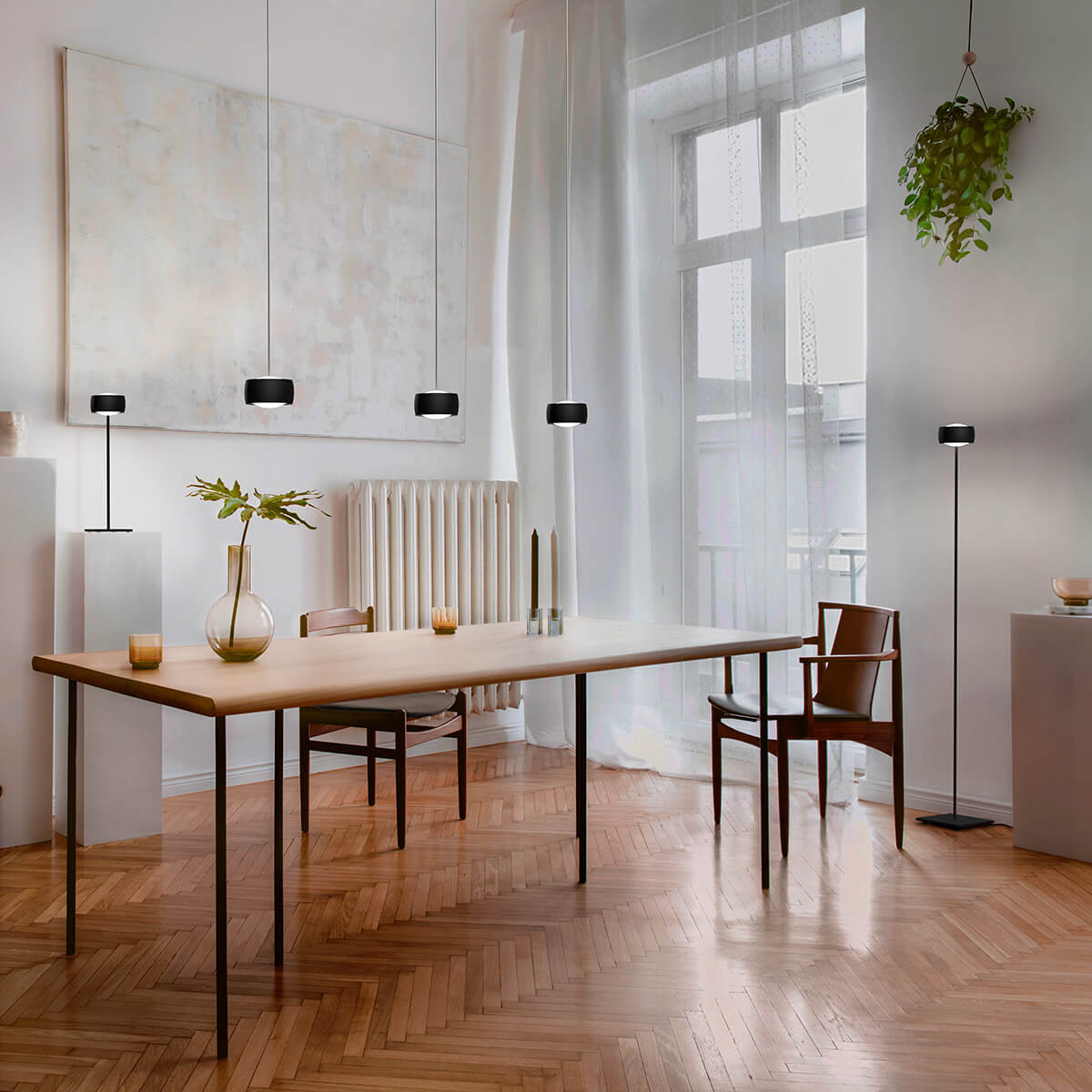 Oligo Grace Black Edition LED Pendelleuchte, 3-flg., TW, unsichtbare Höhenverstellung, schwarz matt