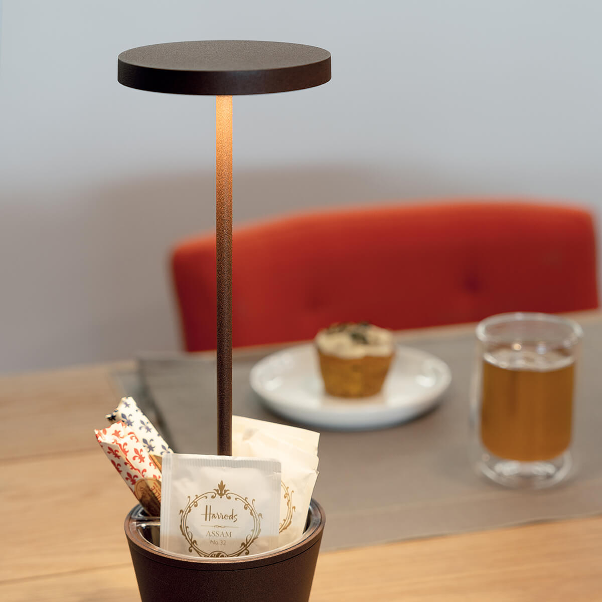 Zafferano AiLati Poldina Reverso Pro LED Akkuleuchte, Corten (Dekoration nicht inbegriffen)