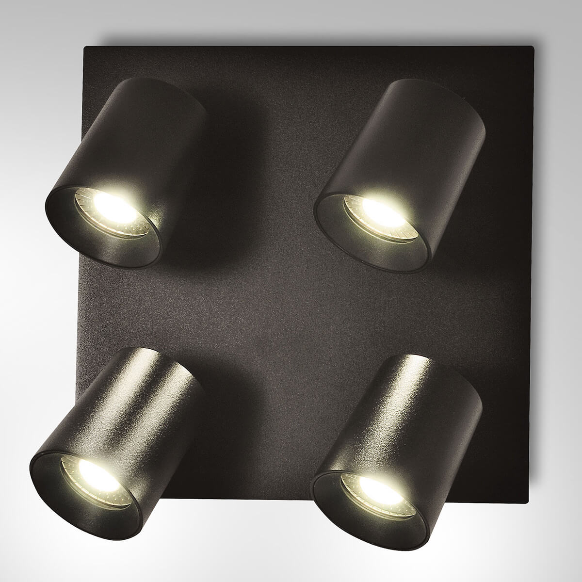 Fabas Luce Modo Deckenstrahler, 4-flg., schwarz (eingeschaltet)