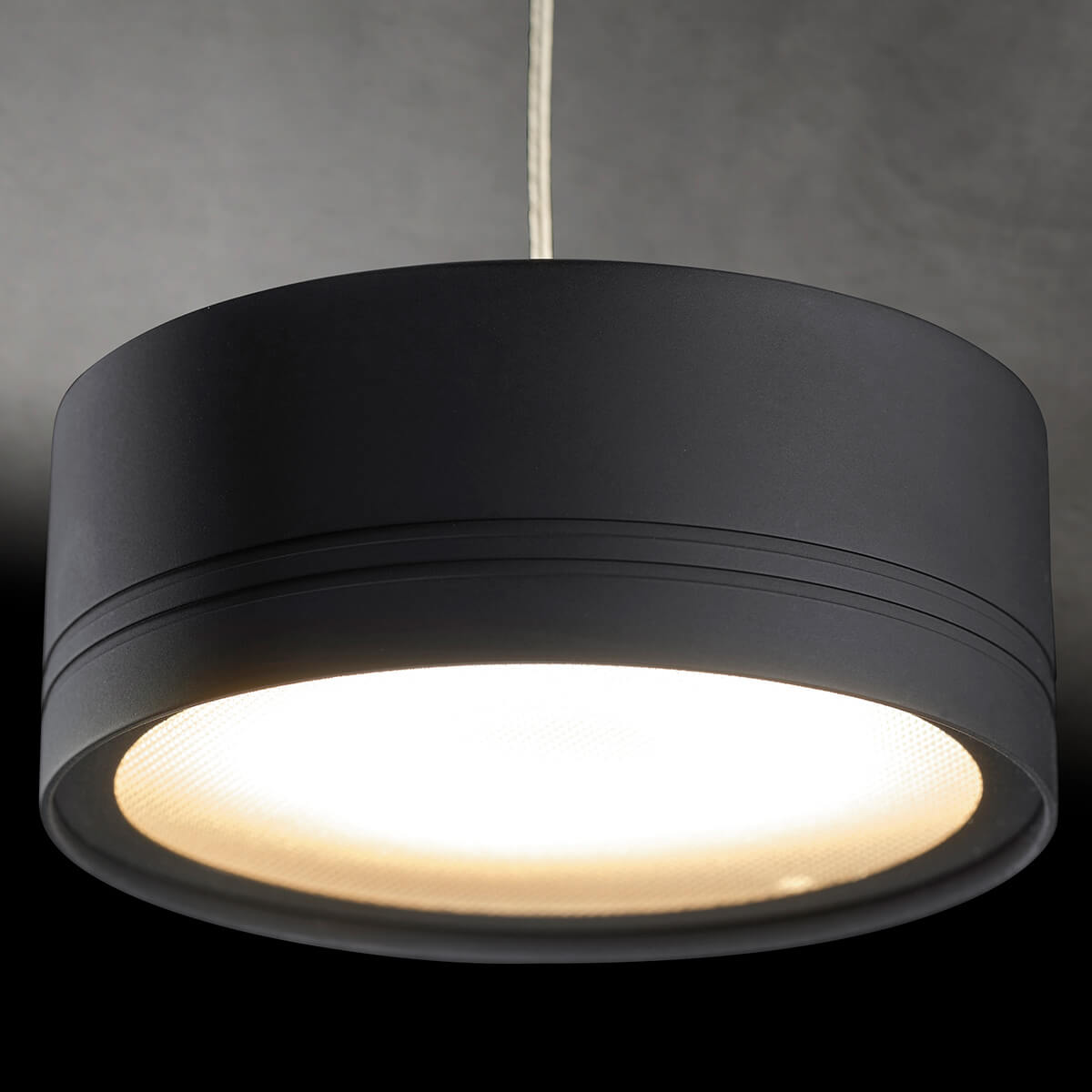 Holtkötter Favor LED Pendelleuchte, schwarz