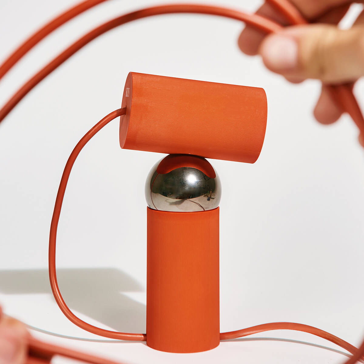 Flos Bilboquet Tischleuchte, Tomato (rot) (©Leonardo Scotti)