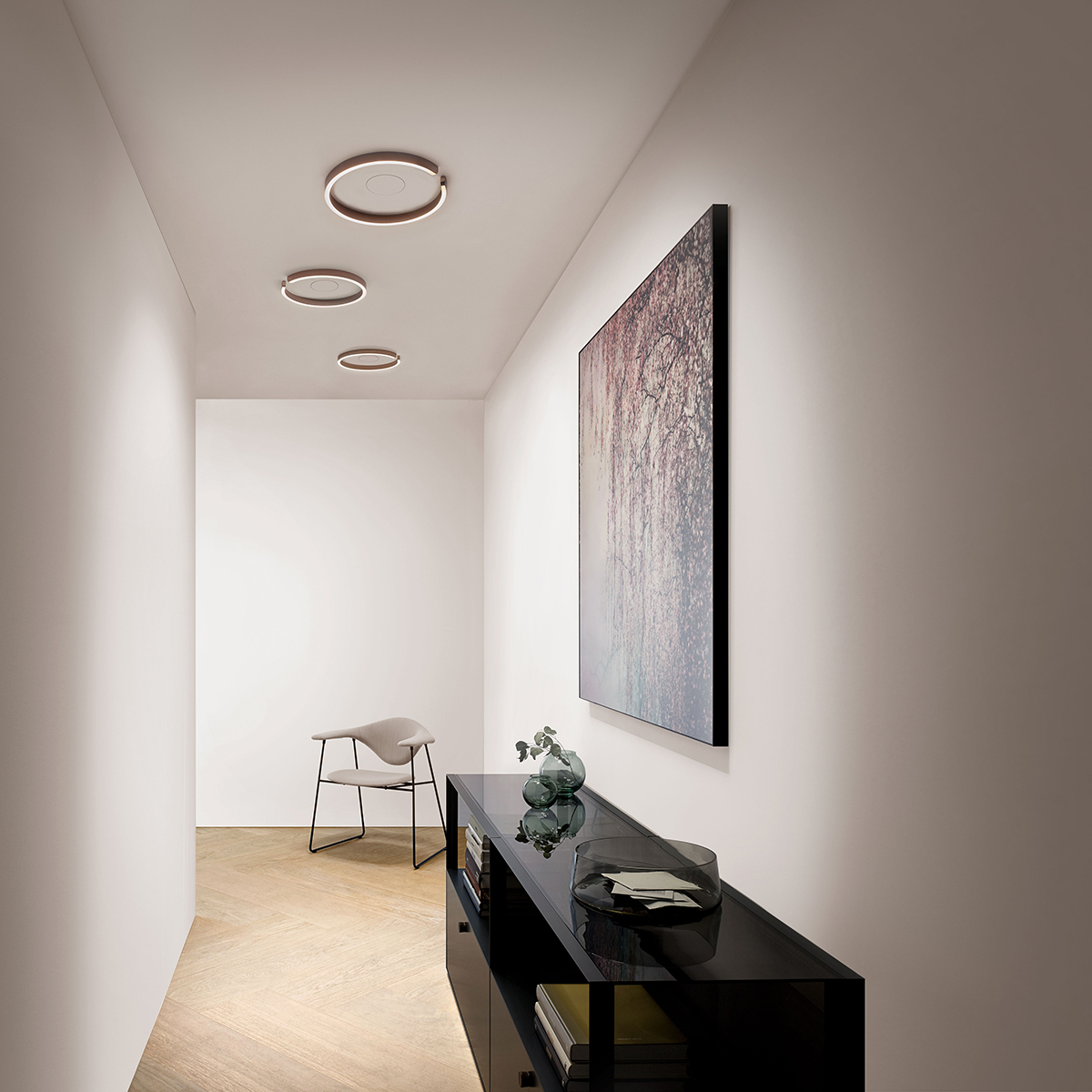 Occhio Mito soffitto 20 flat narrow LED Deckenleuchte und Mito soffitto 40 flat narrow LED Deckenleuchte, gold matt