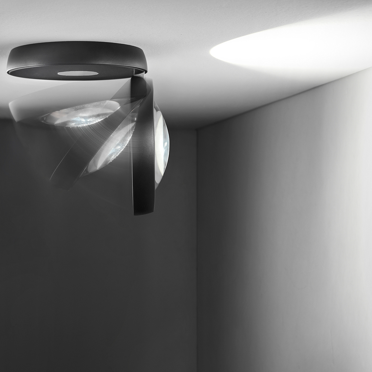 Lodes Nautilus LED Deckenleuchte, schwarz matt