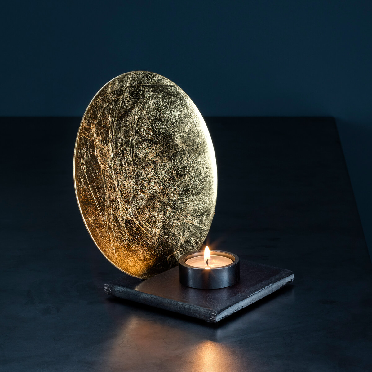 Catellani & Smith Luna Kerzenhalter, Gold (Foto: Nava-Rapacchietta)