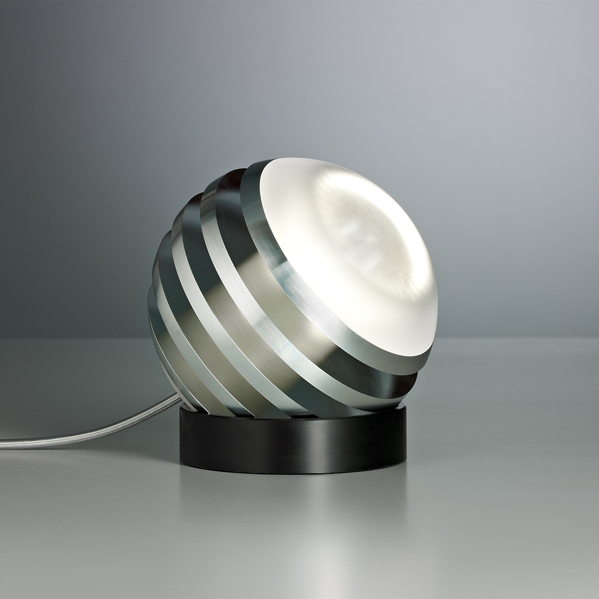 Tecnolumen Bulo LED Tischleuchte, Aluminium pur matt