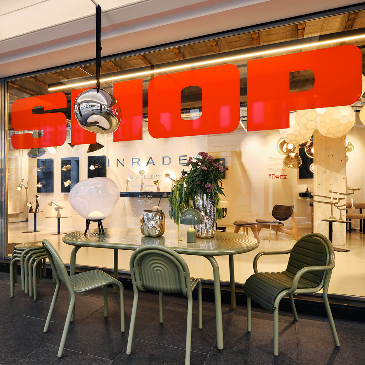 Tom Dixon Melt Large Portable LED Akkusteh- / Pendelleuchte, Silber