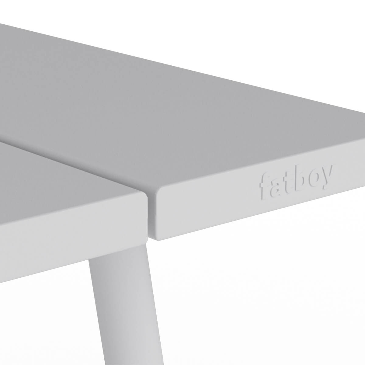 Fred's Table Tisch