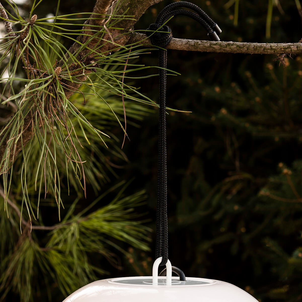 Artemide Outdoor Gople Outdoor Außenleuchte, Detail der Aufhängung