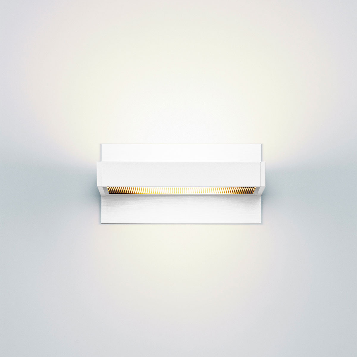 Serien.lighting SML² 220 Wall LED, weiß lackiert, Gläser: satinée / Raster, mit SML² 220 Wall Wandabdeckung, weiß lackiert