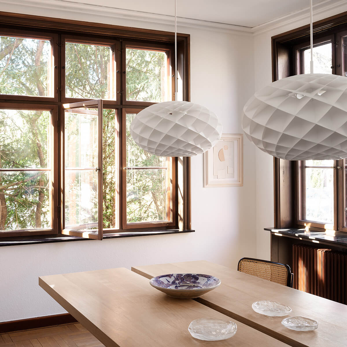 Louis Poulsen Patera Oval LED Pendelleuchte, weiß matt (ausgeschaltet)