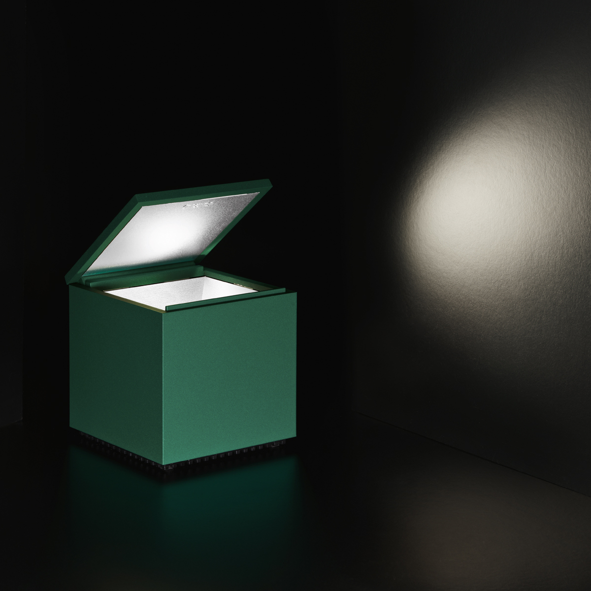 Cini & Nils Cuboluce wireless LED Akkuleuchte, grün seidenmatt