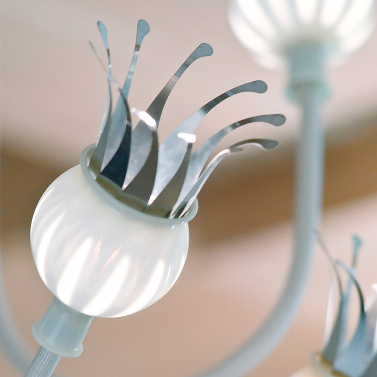 Serien.lighting Poppy Wall / Ceiling 15 Wand- / Deckenleuchte, Arme: beige, Schirme: Keramik